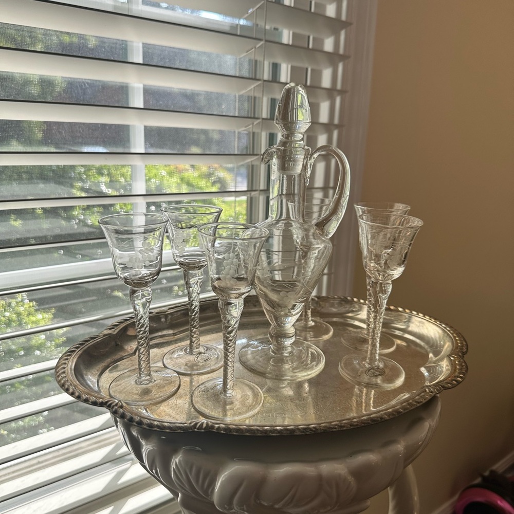 Elegant Glass Decanter Set